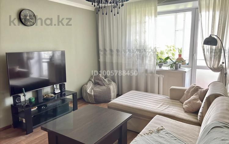 3-комнатная квартира · 62 м² · 4/5 этаж, Майкудук, 18й микрорайон 7 за 22 млн ₸ в Караганде, Алихана Бокейханова р-н — фото 4