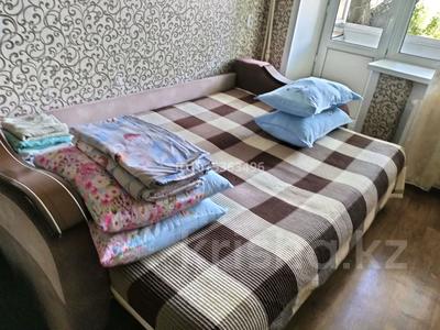 1-комнатная квартира · 35 м² · 4/5 этаж, Майкудук, Майкудук, 12й микрорайон 1 за 8 000 ₸ в Караганде, Алихана Бокейханова р-н