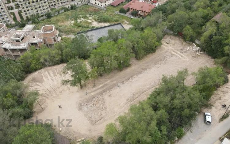 Жер телімі · 55 сотық, мкр Ерменсай, Университетская 29, бағасы: 600 млн ₸ в Алматы, Бостандыкский р-н — фото 2