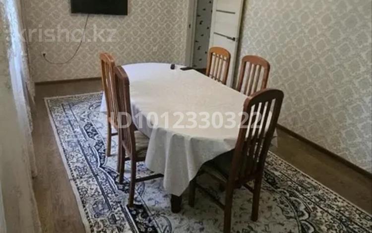 4-бөлмелі пәтер · 80 м² · 1/5 қабат, ул. Гапеева 15/2, бағасы: 20 млн ₸ в Караганде — фото 35