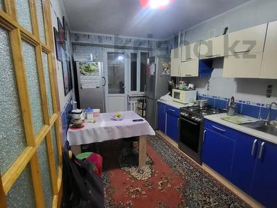 3-комнатная квартира · 60 м² · 4/5 этаж, Самал 69 за 21 млн 〒 в Талдыкоргане, мкр Самал