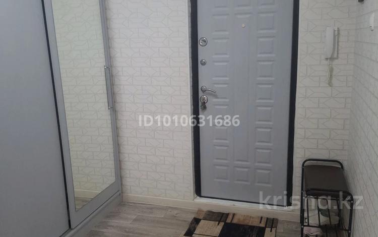 2-бөлмелі пәтер · 55 м² · 4/5 қабат, мкр 11 92, бағасы: 21.5 млн ₸ в Актобе — фото 2