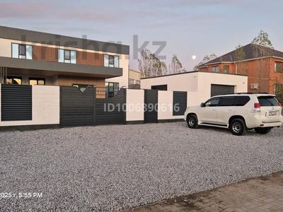 Отдельный дом · 4 комнаты · 200 м² · 5 сот., мкр 12, 12 ш/а. 127 — Ахмет байтурсынова за 110 млн ₸ в Актобе