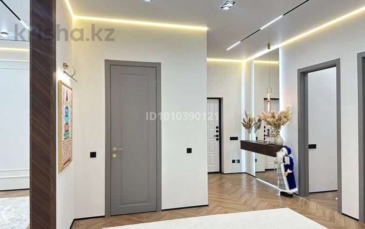 4-бөлмелі пәтер · 165 м² · 12/12 қабат, 17-й мкр 55, бағасы: 78 млн ₸ в Актау — фото 5