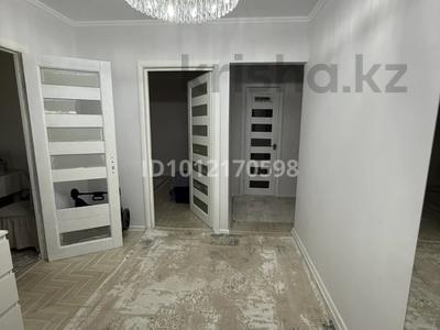 3-бөлмелі пәтер · 70 м² · 1/5 қабат, Просп. Санкибай Батыра 175, бағасы: 24 млн ₸ в Актобе, мкр Авиатор