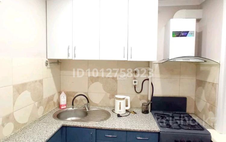 1-комнатная квартира · 36.5 м² · 4/5 этаж, Майкудук, Майкудук, 14й микрорайон за 8.5 млн ₸ в Караганде, Алихана Бокейханова р-н — фото 2