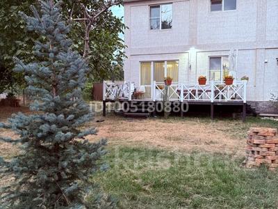 Отдельный дом · 6 комнат · 240 м² · 20 сот., Маметова за ~ 100 млн 〒 в Бирлик