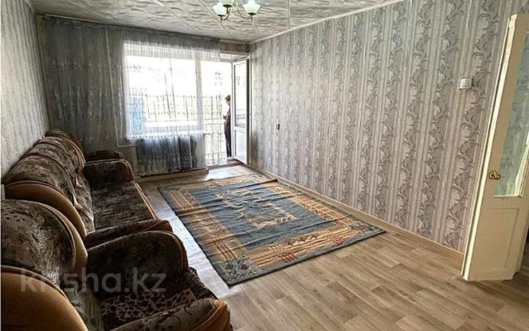 1-комнатная квартира · 32 м² · 3/5 этаж, мкр Новый Город, Ермекова 77 за 13.7 млн ₸ в Караганде, Казыбек би р-н — фото 2