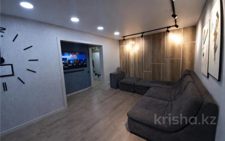 2-комнатная квартира · 46.3 м² · 1/5 этаж, мкр Новый Город, Алиханова за 20.5 млн ₸ в Караганде, Казыбек би р-н — фото 2
