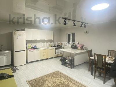 Отдельный дом · 5 комнат · 160 м² · 8 сот., мкр Улжан-1 59 — Такежанова - Акжазык за 90 млн ₸ в Алматы, Алатауский р-н
