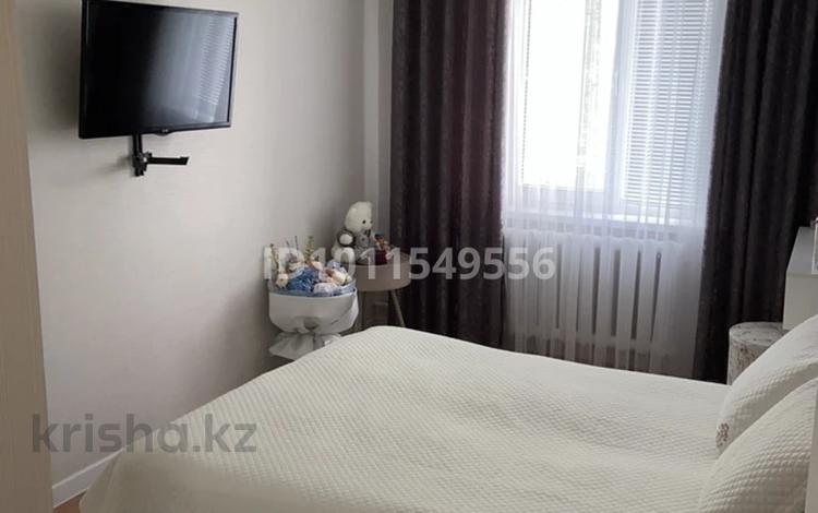 2-бөлмелі пәтер · 45 м² · 5/5 қабат, Авангард 4 мкр 9 — Район Бавариус, бағасы: 18 млн ₸ в Атырау, мкр Авангард-4 — фото 2