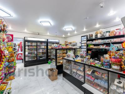 Свободное назначение, магазины и бутики · 135 м² за 172 млн 〒 в Астане