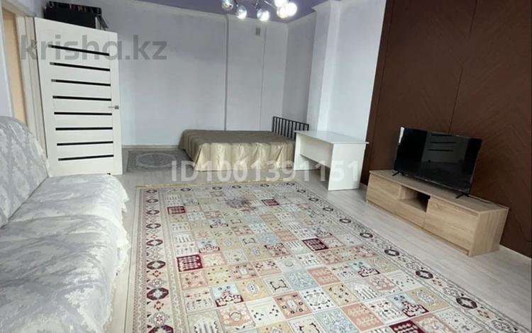 1-комнатная квартира · 54.5 м² · 9/11 этаж, 16-й мкр 55 за 9 000 ₸ в Актау — фото 51