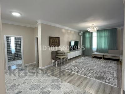 3-комнатная квартира · 110 м² · 9/14 этаж, Мангилик Ел 26А за 800 000 ₸ в Астане, Есильский р-н