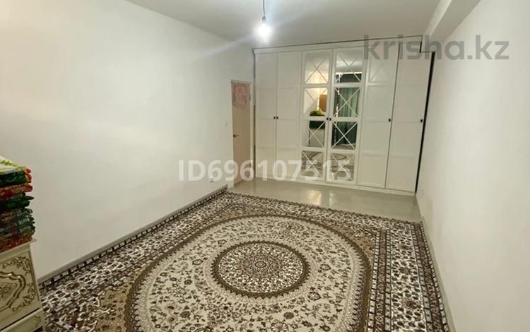 1-бөлмелі пәтер · 49 м² · 1/9 қабат, мкр Береке 27, бағасы: 18 млн ₸ в Атырау — фото 2