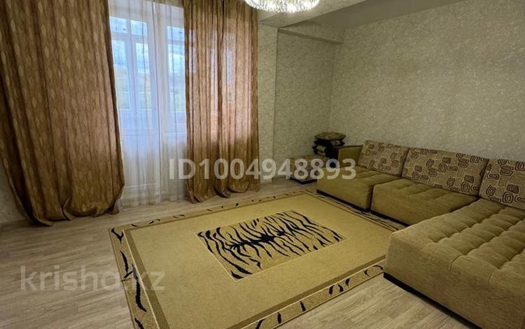 3-комнатная квартира · 89.5 м² · 1/9 этаж, Есенберлина за 600 000 ₸ в Усть-Каменогорске, Ульбинский — фото 2