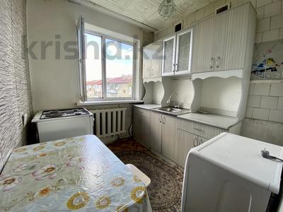 3-комнатная квартира · 64 м² · 5/5 этаж, Микрорайон 1а 16 за 9 млн 〒 в Сарани