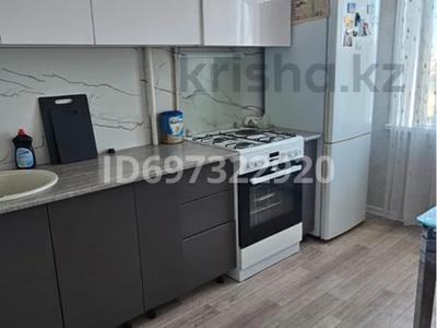 Продажа квартир в Абай обл.: 2-комнатная квартира · 56 м² · 9/10 этаж, Турксибская 49 за 22 млн 〒 2-комнатная квартира · 56 м² · 9/10 этаж, Турксибская 49 за 22 млн 〒 в Семее