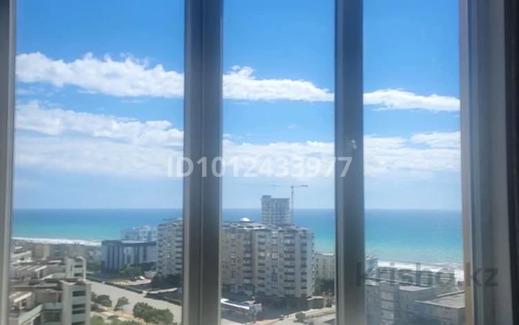 3-комнатная квартира · 111 м² · 13/17 этаж, 17-й мкр 1 за 40 млн ₸ в Актау — фото 9