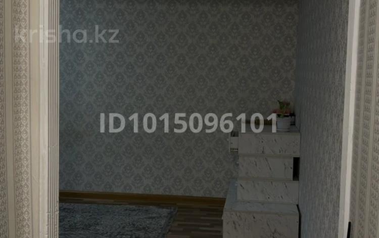 1 бөлме · 36 м², №10 А ш/а. 19 — Сайна, бағасы: 60 000 ₸ в Алматы, Ауэзовский р-н — фото 2