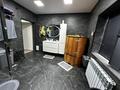 Отдельный дом · 4 комнаты · 293.4 м² · 8.5 сот., мкр Калкаман-2, Нурпеисова 138 — проспект Абая за 180 млн ₸ в Алматы, Наурызбайский р-н — фото 11