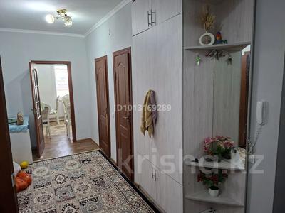 3-бөлмелі пәтер · 74 м² · 3/5 қабат, Жаппасбай батыр 70К/45, бағасы: 28 млн ₸ в 