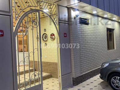 Кеңселер, дүкендер мен бутиктер, қоймалар, қоғамдық тамақтану орны · 200 м², бағасы: 145.5 млн ₸ в Шымкенте, Аль-Фарабийский р-н