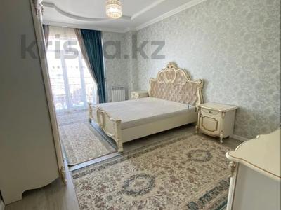 3-комнатная квартира, 120 м², 4/12 этаж помесячно, Астана 16 — Шаяхметова за 350 000 〒 в Шымкенте