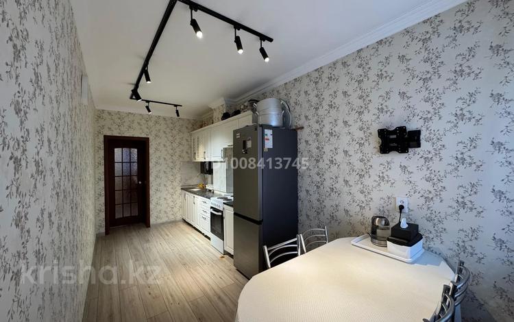 2-комнатная квартира · 64 м² · 5/12 этаж, Дукенулы 38 — Валиханова дукенулы за 30 млн ₸ в Астане, Сарыарка р-н — фото 2