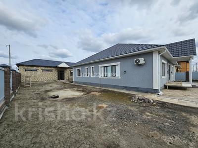 Отдельный дом · 5 комнат · 165 м² · 8 сот., мкр Нурсая-3, Карим Мынбаев 29 за 57 млн 〒 в Атырау