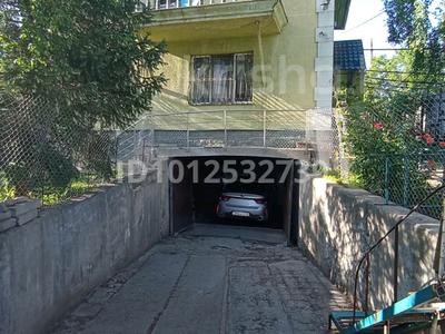Отдельный дом · 5 комнат · 236 м² · 9.2 сот., мкр Улжан-1 Балтабай 13 — Балтабай за 108 млн ₸ в Алматы, Алатауский р-н