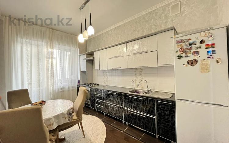 3-бөлмелі пәтер, 93.6 м², 4/5 қабат, Алии Молдагуловой пр-т, бағасы: 29.5 млн 〒 в Актобе — фото 5