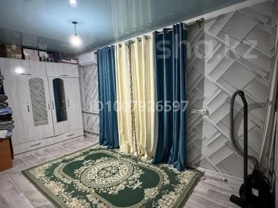 2-бөлмелі пәтер · 40 м² · 2/2 қабат, Мурын жырау 1а 7 — П/р Сейфуллина, рядом магазин Акша, Айчурек, Халык2, бағасы: 8 млн ₸ в Шу