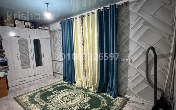 2-бөлмелі пәтер · 40 м² · 2/2 қабат, Мурын жырау 1а 7 — П/р Сейфуллина, рядом магазин Акша, Айчурек, Халык2, бағасы: 8 млн ₸ в Шу — фото 2