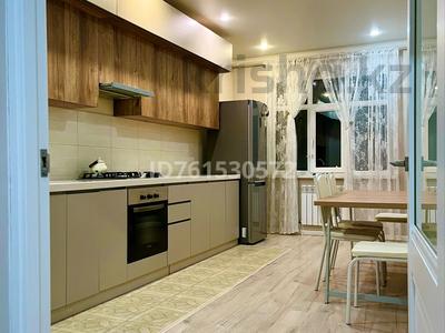 3-комнатная квартира · 100 м² · 3/5 этаж, Байтерек 15а — На территории коплекса Инжу за 40 млн 〒 в Таразе