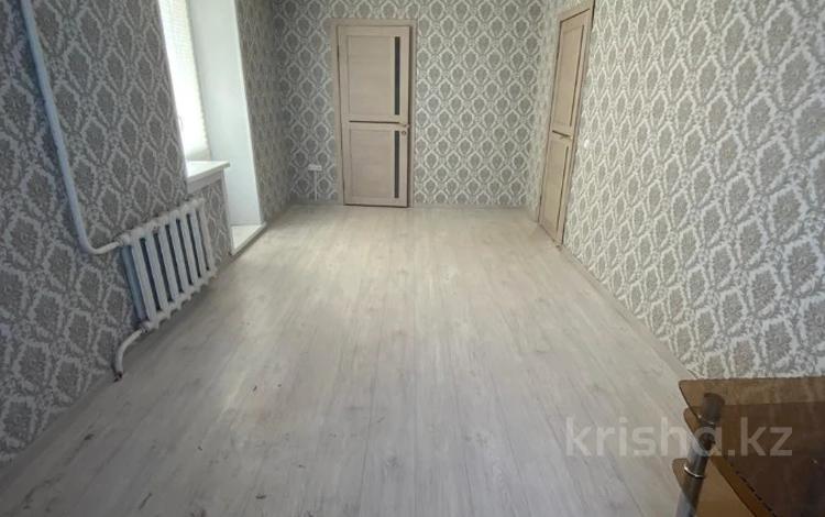 1-комнатная квартира, 37 м², 8/9 этаж, Абая