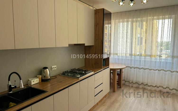 2-комнатная квартира · 56.6 м² · 8/10 этаж, Северное кольцо 92/2 за 38 млн ₸ в Алматы, Алатауский р-н — фото 2