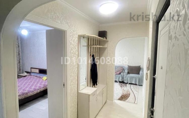 2-комнатная квартира · 54 м² · 3/5 этаж, мкр Аксай-3Б 22 — Толе би Яссауи за 280 000 ₸ в Алматы, Ауэзовский р-н — фото 2