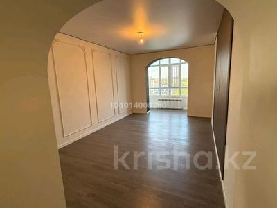 4-комнатная квартира · 120 м² · 5/5 этаж, мкр Юго-Восток, Муканова 51/4 за 60 млн ₸ в Караганде, Казыбек би р-н