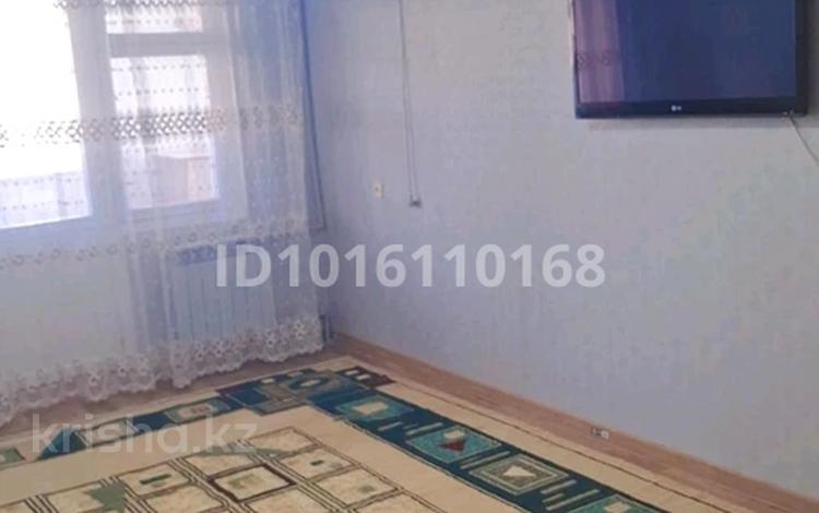 2-комнатная квартира · 50 м² · 4/5 этаж, 16-й микрорайон, 16-шағынаудан — Көктем базарға жақын за 160 000 ₸ в Шымкенте, Аль-Фарабийский р-н — фото 2
