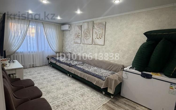 3-бөлмелі пәтер · 62 м² · 3/5 қабат, Майкудук, 16й микрорайон 20 — перед школой 76, бағасы: 18 млн ₸ в Караганде, Алихана Бокейханова р-н — фото 2