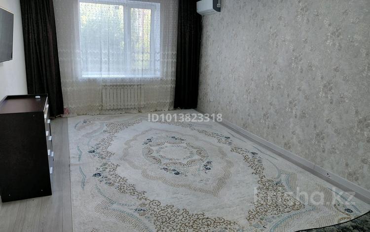 2-комнатная квартира · 70.5 м² · 2/5 этаж, Авиатор 1к/к1 за 26 млн ₸ в Актобе, мкр Авиатор — фото 2