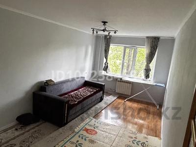 2-бөлмелі пәтер · 48 м² · 3/5 қабат, мкр Юго-Восток, муканова 26, бағасы: 18 млн ₸ в Караганде, Казыбек би р-н