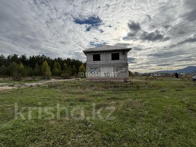 Отдельный дом · 6 комнат · 300 м² · 10 сот., Молодежное — Молбаза за 36 млн 〒 в Бурабае