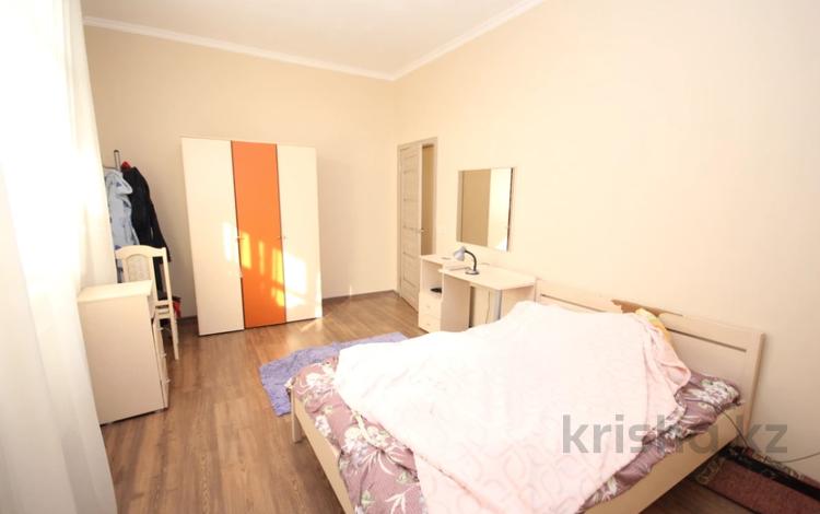 2-комнатная квартира · 70 м² · 8/18 этаж, Гагарина 133/2 за 55 млн ₸ в Алматы, Бостандыкский р-н — фото 3