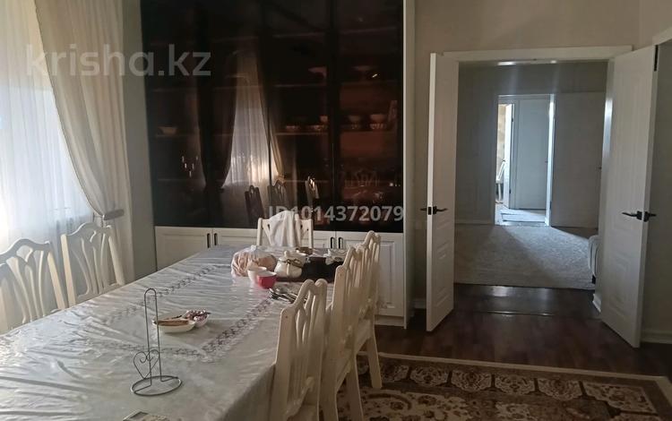 Үйдің бір бөлігі · 6 бөлме · 190 м² · 10 жүзд., Кетебай би Жолайұлы 83 — Арай сити ближе, бағасы: 40 млн ₸ в  — фото 16