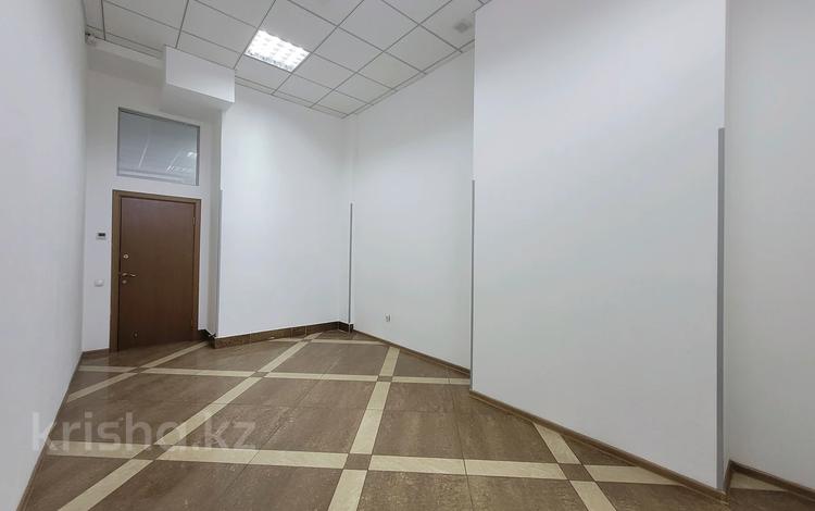 Свободное назначение, офисы • 18 м² за 86 400 〒 в Караганде, Казыбек би р-н — фото 3