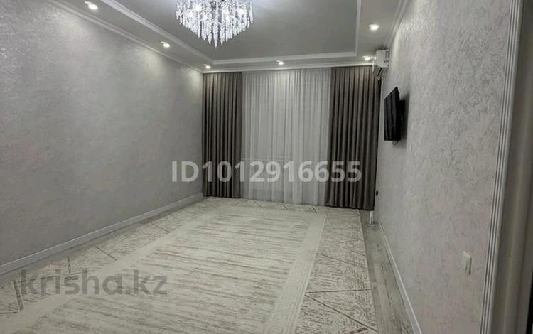 2-бөлмелі пәтер · 76 м² · 7 қабат, 19-й мкр 40, бағасы: 25 млн ₸ в Актау — фото 2