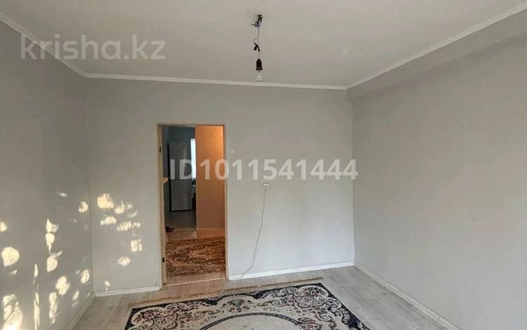 3-комнатная квартира · 60 м² · 4/5 этаж, жаманкулова 4 за 13 млн ₸ в Актобе, мкр Москва — фото 2