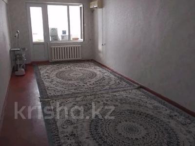 Продажа квартир в Кызылординской обл.: 4-комнатная квартира · 72.5 м² · 4/5 этаж, толе би 137 — Говд қарама қарсы дом за 18 млн 〒 4-комнатная квартира · 72.5 м² · 4/5 этаж, толе би 137 — Говд қарама қарсы дом за 18 млн 〒 в